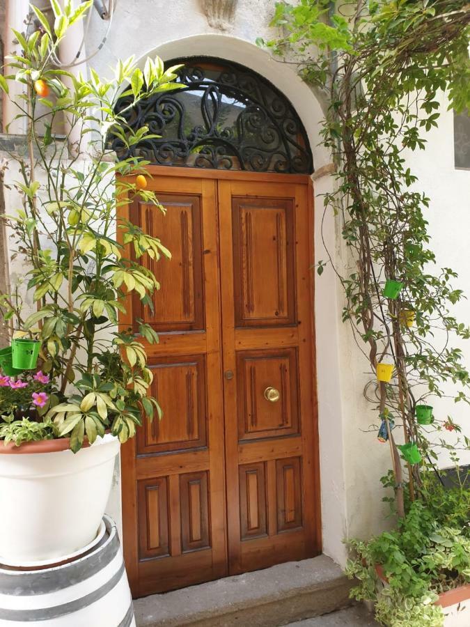 Lipari Suite Apartament Экстерьер фото